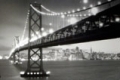 New York City: Brooklyn Bridge bei Nacht 